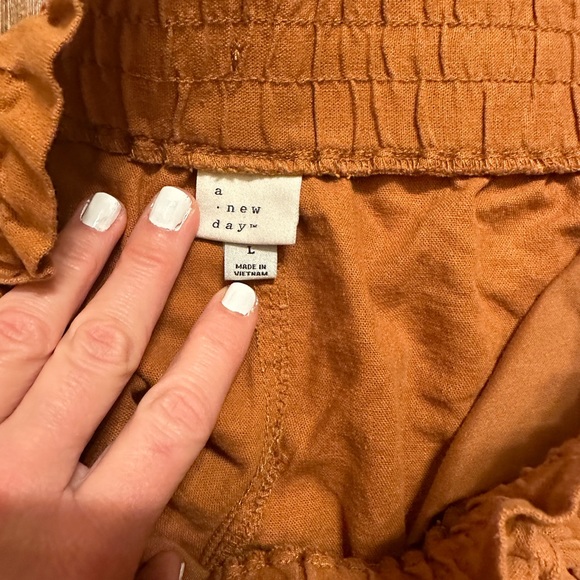 Burnt orange cotton Linen high waisted drawstring shorts size L - Picture 3 of 3